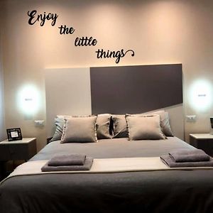 Room Sweet Room 2